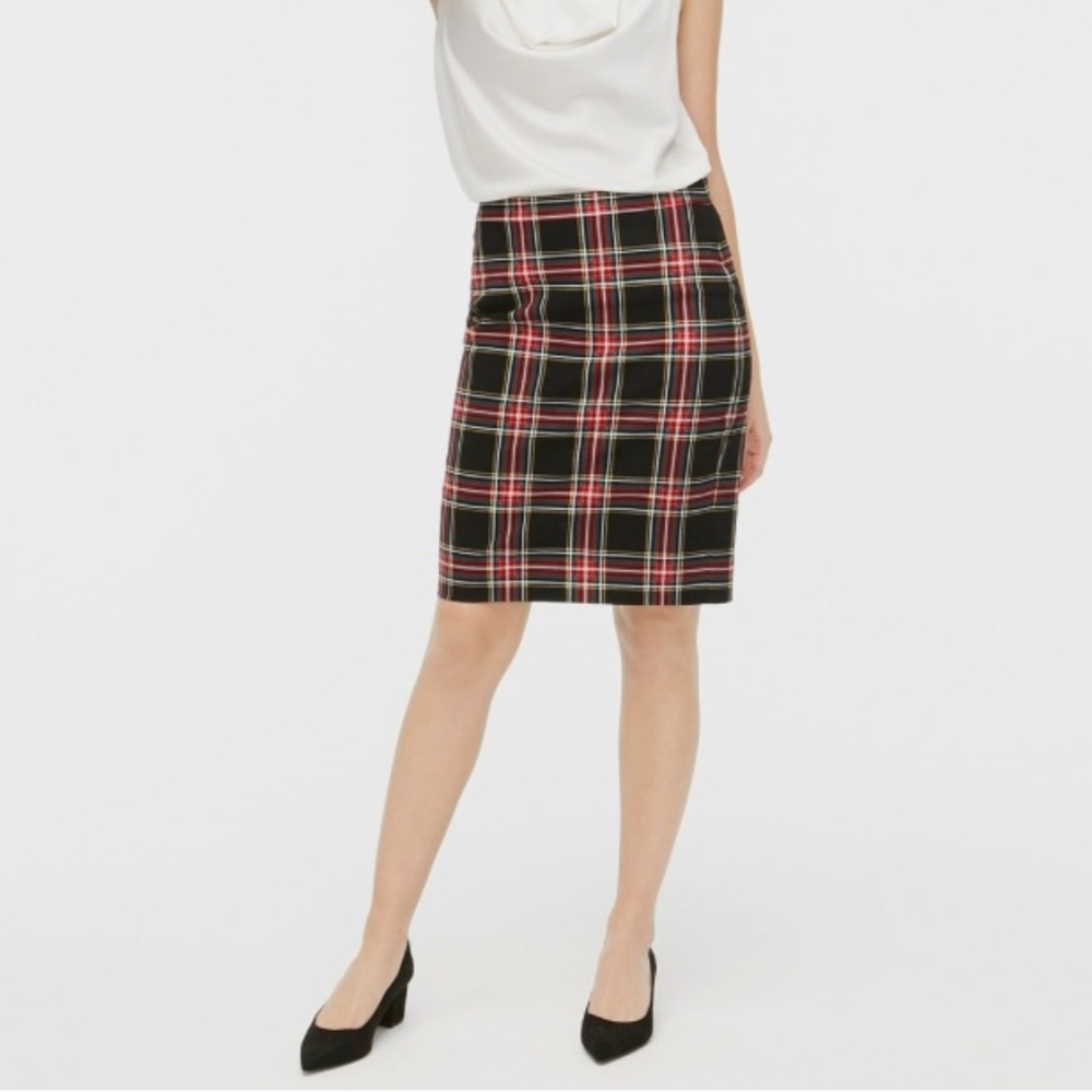 J Crew AD141 Classic Cotton Sateen Pencil Skirt Stewart Tartan Plaid 6 Academia